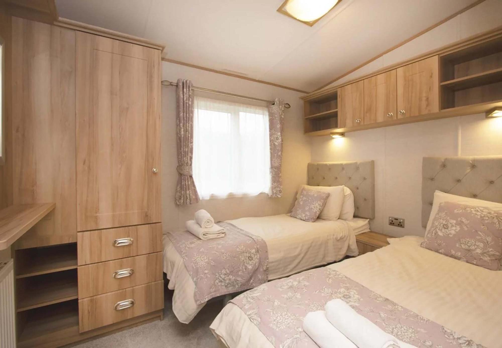 Loch Lomond Holiday Park Inversnaid Exterior photo